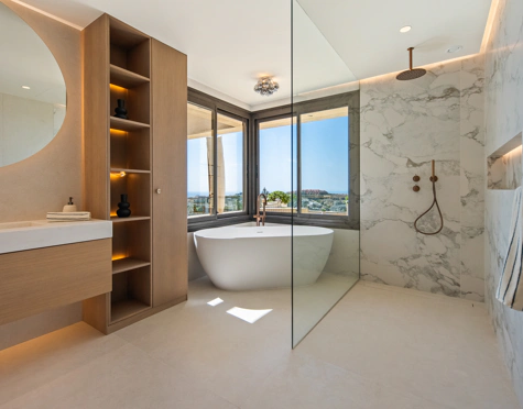 LUXURY DUPLEX PENTHOUSE IN NUEVA ANDALUCÍA