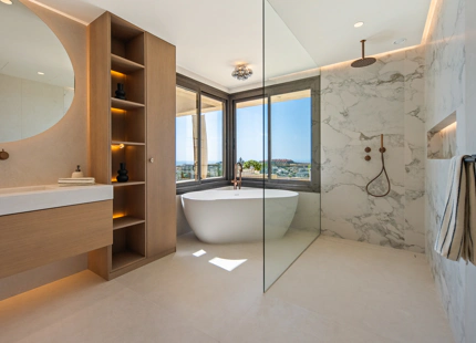 LUXURY DUPLEX PENTHOUSE IN NUEVA ANDALUCÍA