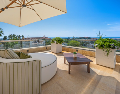 LUXURY DUPLEX PENTHOUSE IN NUEVA ANDALUCÍA