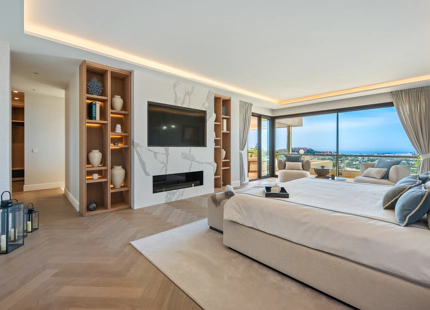 LUXURY DUPLEX PENTHOUSE IN NUEVA ANDALUCÍA