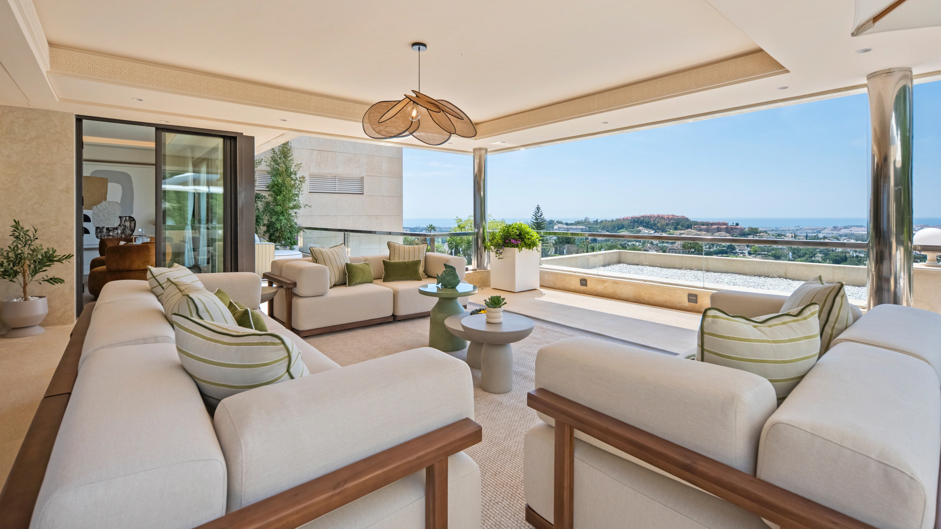 Duplex Penthouse for sale in Nueva Andalucia, Marbella