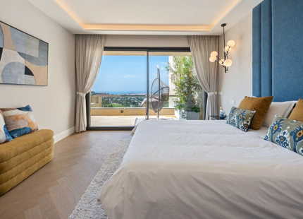 LUXURY DUPLEX PENTHOUSE IN NUEVA ANDALUCÍA