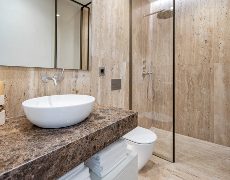 CONTEMPORARY LUXURY DUPLEX APARTMENT ON THE GOLDEN MILE