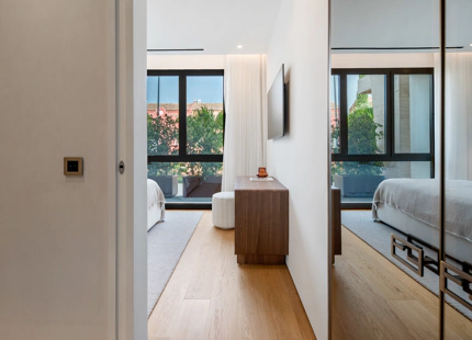 CONTEMPORARY LUXURY DUPLEX APARTMENT ON THE GOLDEN MILE