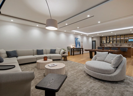 CONTEMPORARY LUXURY DUPLEX APARTMENT ON THE GOLDEN MILE