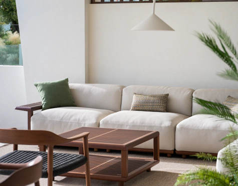CONTEMPORARY LUXURY DUPLEX APARTMENT ON THE GOLDEN MILE