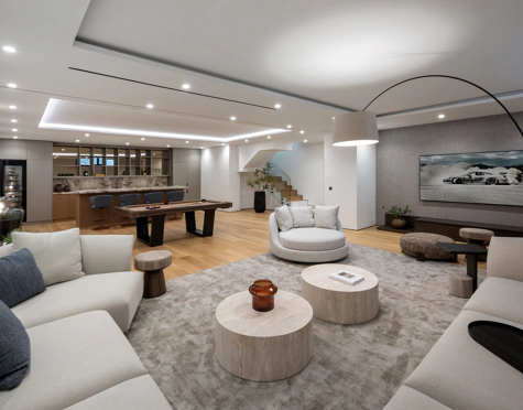 CONTEMPORARY LUXURY DUPLEX APARTMENT ON THE GOLDEN MILE