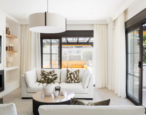CONTEMPORARY LUXURY APARTMENT IN MARBELLA, GOLF VALLEY
