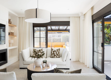 CONTEMPORARY LUXURY APARTMENT IN MARBELLA, GOLF VALLEY