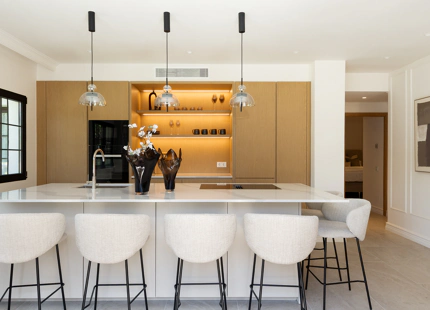 CONTEMPORARY LUXURY APARTMENT IN MARBELLA, GOLF VALLEY