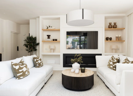 CONTEMPORARY LUXURY APARTMENT IN MARBELLA, GOLF VALLEY