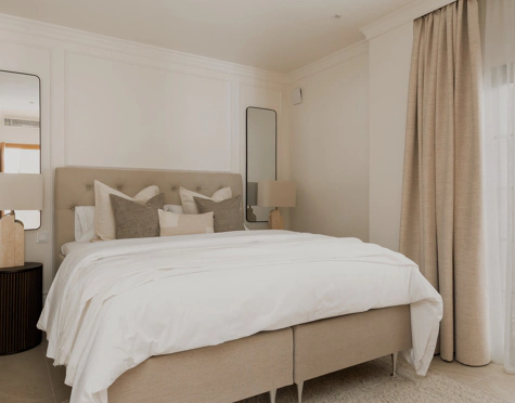 CONTEMPORARY LUXURY APARTMENT IN MARBELLA, GOLF VALLEY