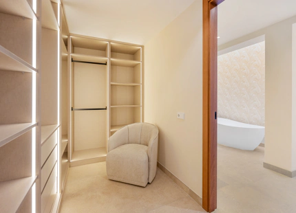 ELEGANT GROUND FLOOR APARTMENT IN NUEVA ANDALUCÍA
