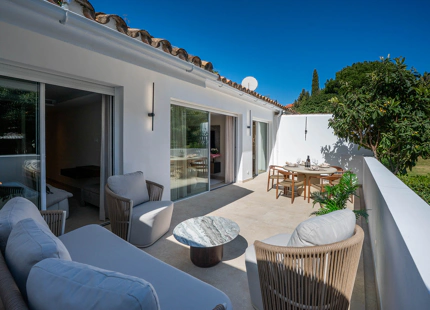 ELEGANT GROUND FLOOR APARTMENT IN NUEVA ANDALUCÍA