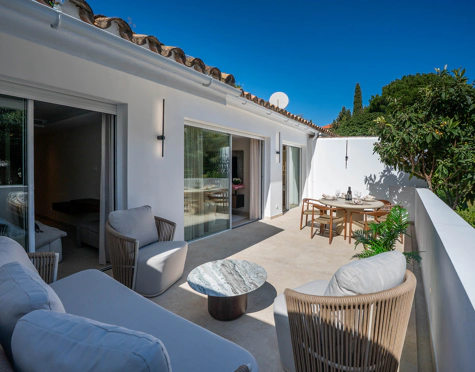 Apartment for sale in Nueva Andalucia, Marbella