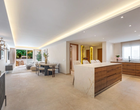 Apartment for sale in Nueva Andalucia, Marbella