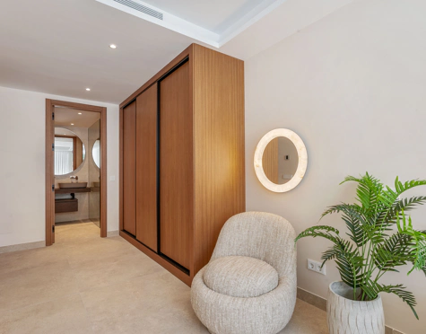 Apartment for sale in Nueva Andalucia, Marbella