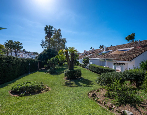 Apartment for sale in Nueva Andalucia, Marbella