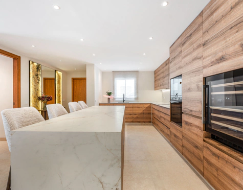 Apartment for sale in Nueva Andalucia, Marbella