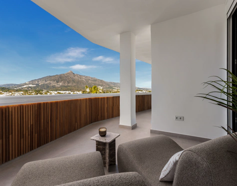 Apartamento en venta en Nueva Andalucia, Marbella
