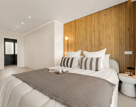 Apartamento en venta en Nueva Andalucia, Marbella