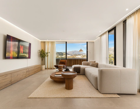 Apartamento en venta en Nueva Andalucia, Marbella