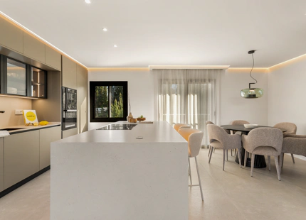 MODERN PENTHOUSE WITH PANORAMIC VIEWS