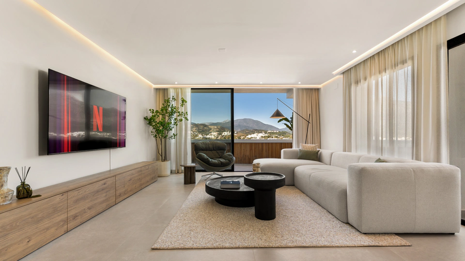 Penthouse for sale in Nueva Andalucia, Marbella