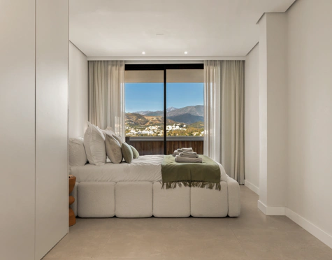 Ático en venta en Nueva Andalucia, Marbella
