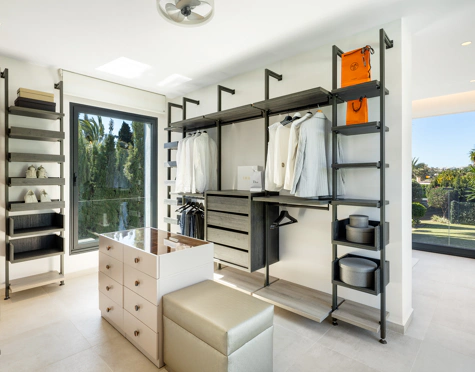 Villa for sale in Nueva Andalucia, Marbella