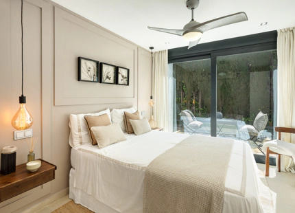 LUXURY CONTEMPORARY VILLA IN THE HEART OF THE GOLF VALLEY