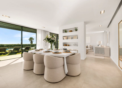 CONTEMPORARY FRONTLINE BEACH VILLA ON THE NEW GOLDEN MILE