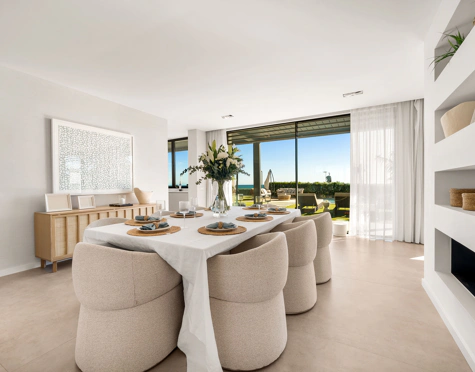 Villa for sale in New Golden Mile, Estepona East