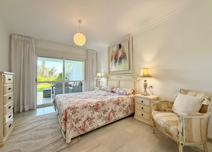 Ground-floor apartment Guadalmina Baja