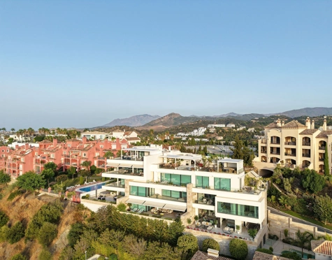 Duplex for sale in La Quinta, Benahavis