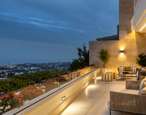 Duplex for sale in La Quinta, Benahavis