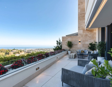 Duplex for sale in La Quinta, Benahavis