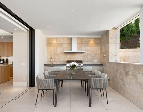 Duplex for sale in La Quinta, Benahavis