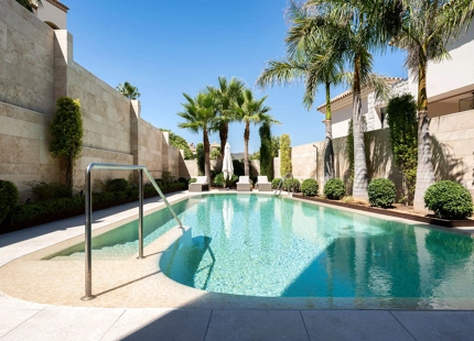 LUXURY DUPLEX APARTMENT WITH PANORAMIC SEA VIEWS IN LA QUINTA