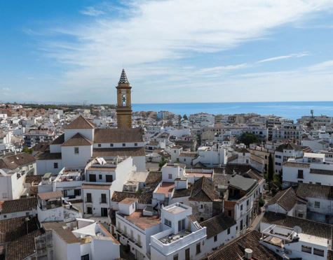 CHARMING ANDALUSIAN TOWNHOUSE IN ESTEPONA OLD TOWN