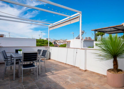 CHARMING ANDALUSIAN TOWNHOUSE IN ESTEPONA OLD TOWN