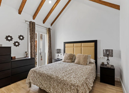 CHARMING ANDALUSIAN TOWNHOUSE IN ESTEPONA OLD TOWN