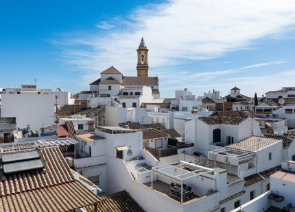 CHARMING ANDALUSIAN TOWNHOUSE IN ESTEPONA OLD TOWN