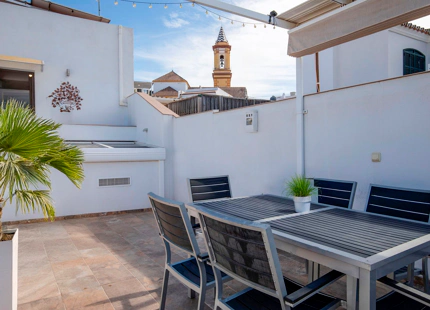 CHARMING ANDALUSIAN TOWNHOUSE IN ESTEPONA OLD TOWN