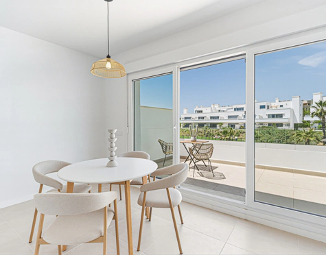 Apartment for sale in Estepona East