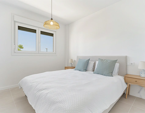 Apartment for sale in Estepona East