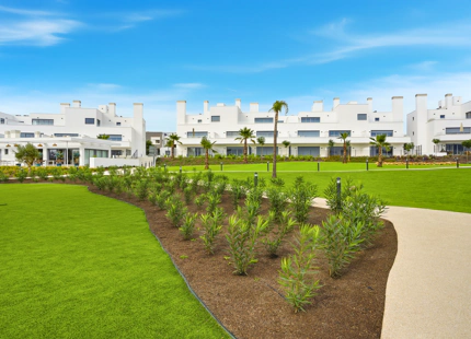 LUXURY APARTMENT ON THE NEW GOLDEN MILE IN ESTEPONA