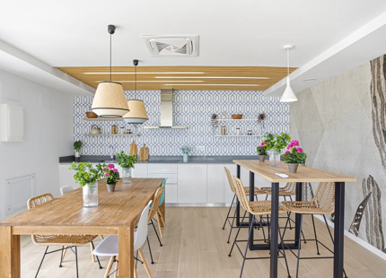 LUXURY APARTMENT ON THE NEW GOLDEN MILE IN ESTEPONA