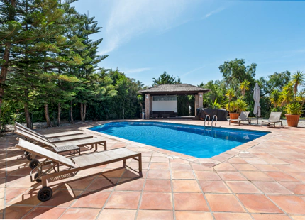 LUXURY VILLA WITH PANORAMIC VIEWS IN BENAHAVÍS