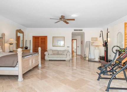 LUXURY VILLA WITH PANORAMIC VIEWS IN BENAHAVÍS